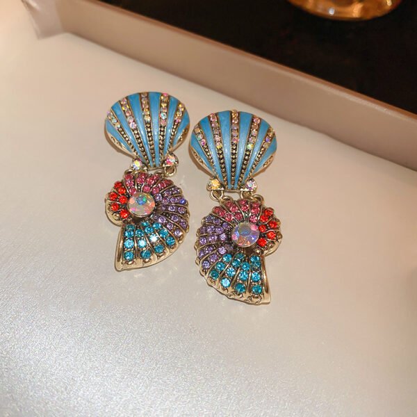 Vintage-inspired Shell Drop Earrings – Bold Statement with Crystal Accents - Image 2